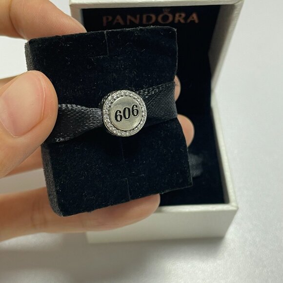 Pandora Kentucky 606 Travel Exclusive Dangle Charm Pendant, S925 Ale Bracelet - Picture 2 of 5